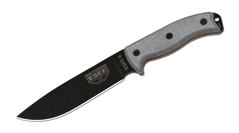 Illustration for article titled What Big Survival Knives Are For And How To Use One
